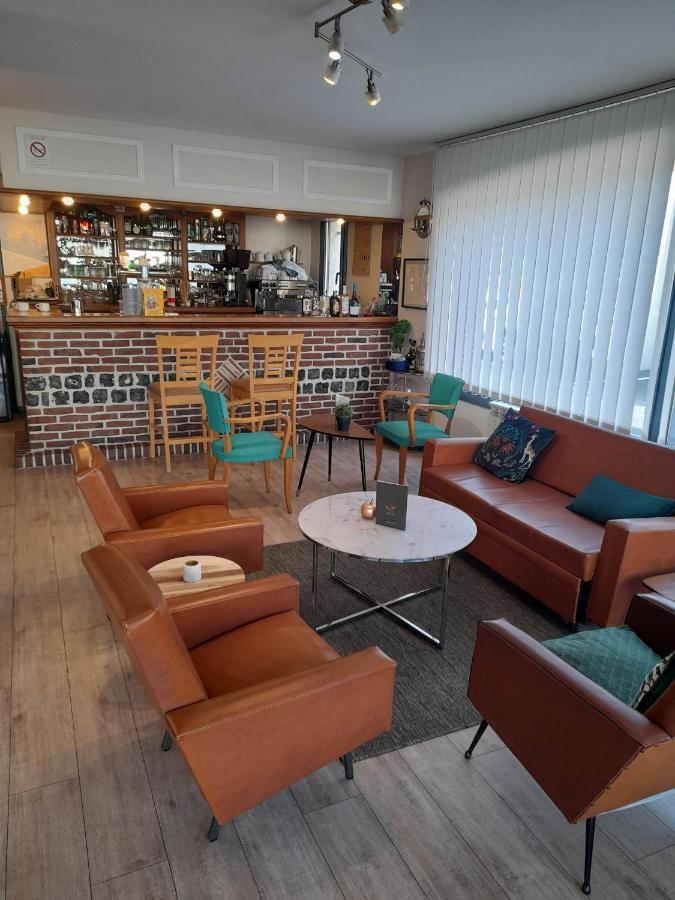 Hotel Bar Saint Christophe Le Tilleul エクステリア 写真